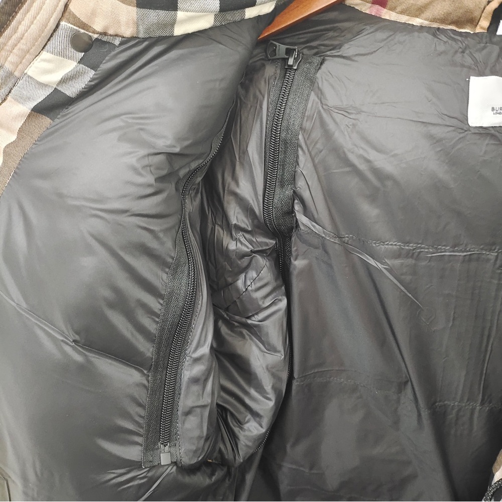 Burberry Check Pattern Down Jacket - image 5
